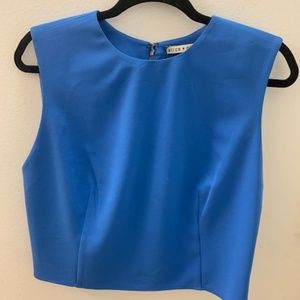 NEW • Alice + Olivia • Klynn Crop Top Blue L